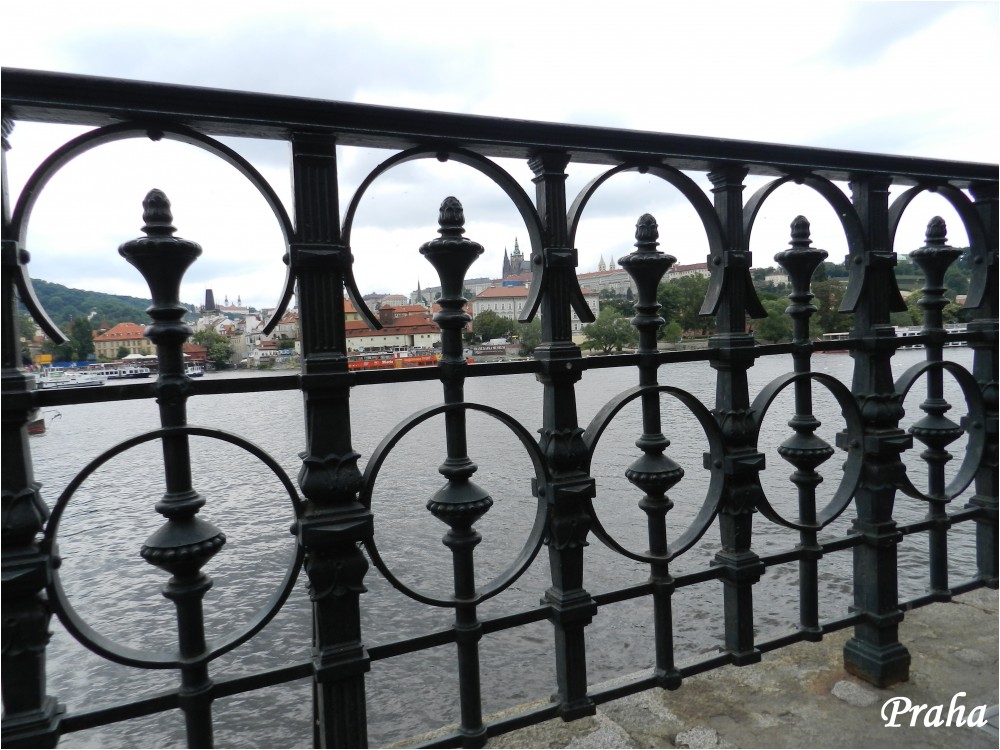 Mříže, vrata, zábradlí,
vývěsní štíty (2. část)