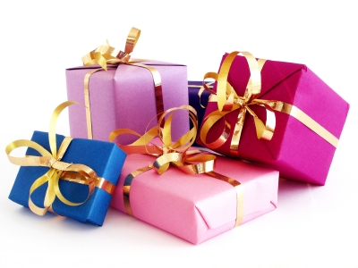 Češi chtějí překvapení,
vánoční dárky nehledají