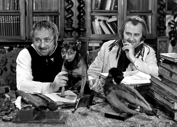 Seriál Byli jednou dva písaři:
koncert Sováka a Horníčka