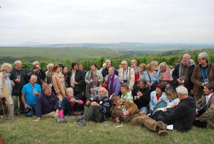 Velmi drsná pravda
skupinové fotografie