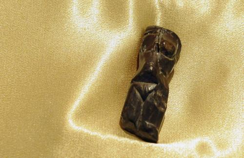 Landecké venuši, jediné
"štíhlé", je 60&nbsp;i 23 000 let