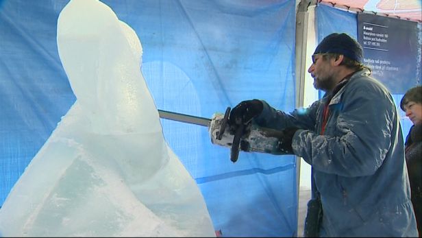 Na Pustevnách budou
letos jen ledové sochy