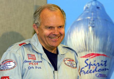Lovec větru Steve Fossett
zaplatil za vášeň životem