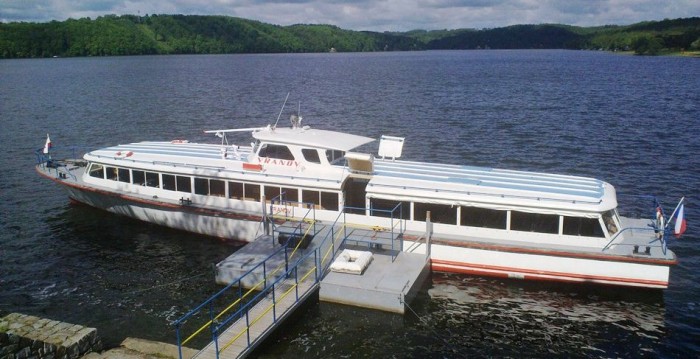 Vranovská přehrada
láká na plavby lodí