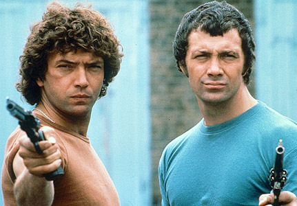 Profesionál Doyle
slaví sedmdesátiny