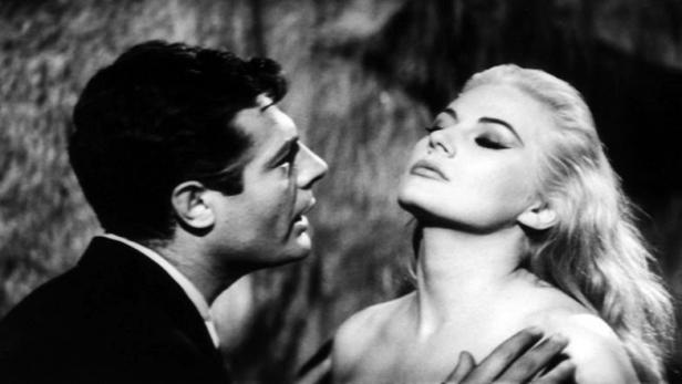 Sladký život: přelomový
film režiséra Felliniho