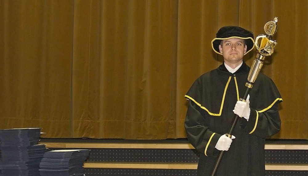 Začněte studovat
i ve svém věku!