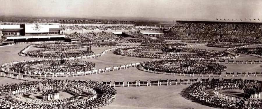 Kouzlo časů minulých:
Ošizená Spartakiáda