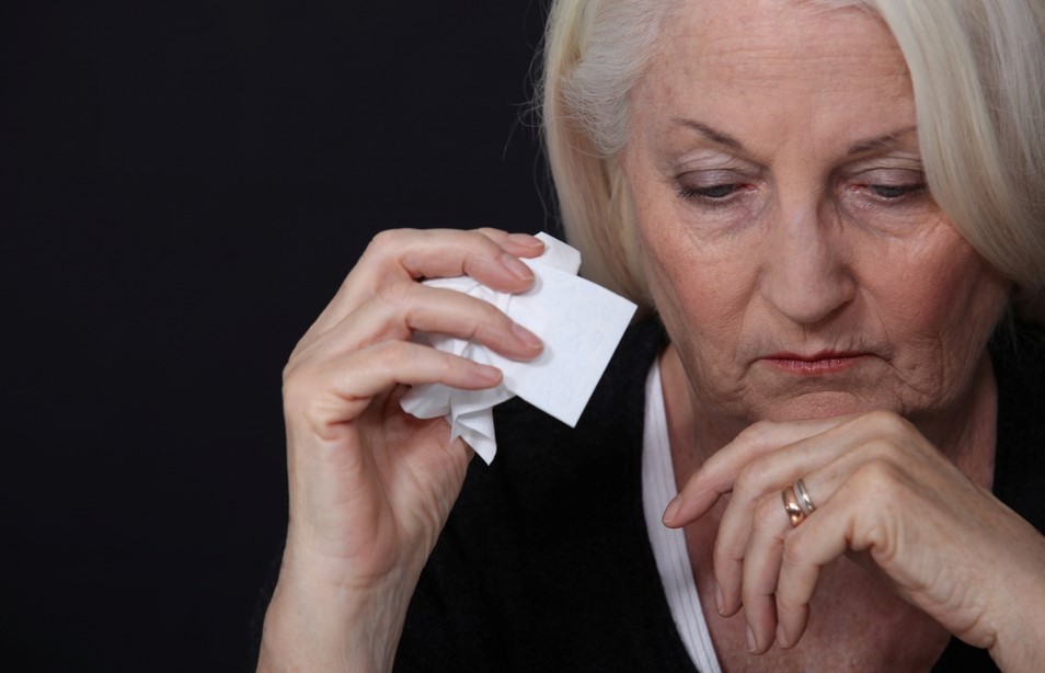Kdy a komu se musí nahlásit úmrtí blízkého a jak je to se zasíláním důchodů 