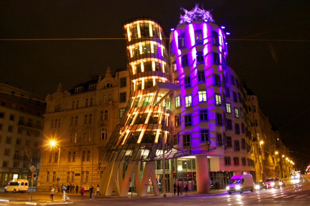 Velký festival světla
v Praze právě začíná