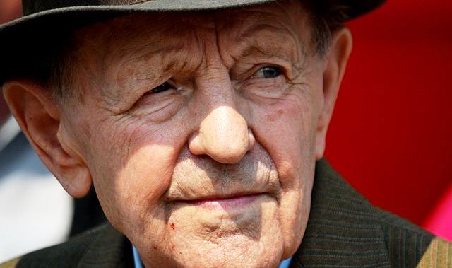 Vzpomínáte? Soudruh Miloš
Jakeš znemožnil režim i sebe