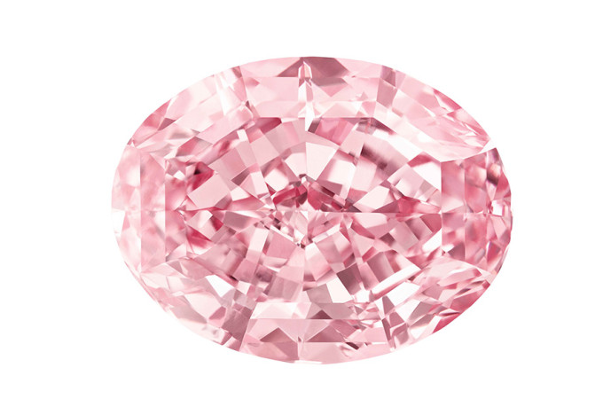 Diamant Pink Star se vydražil
za rekordních 1,495&nbsp;miliardy