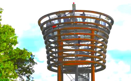 Na Radošově u Veselí
stojí nová rozhledna