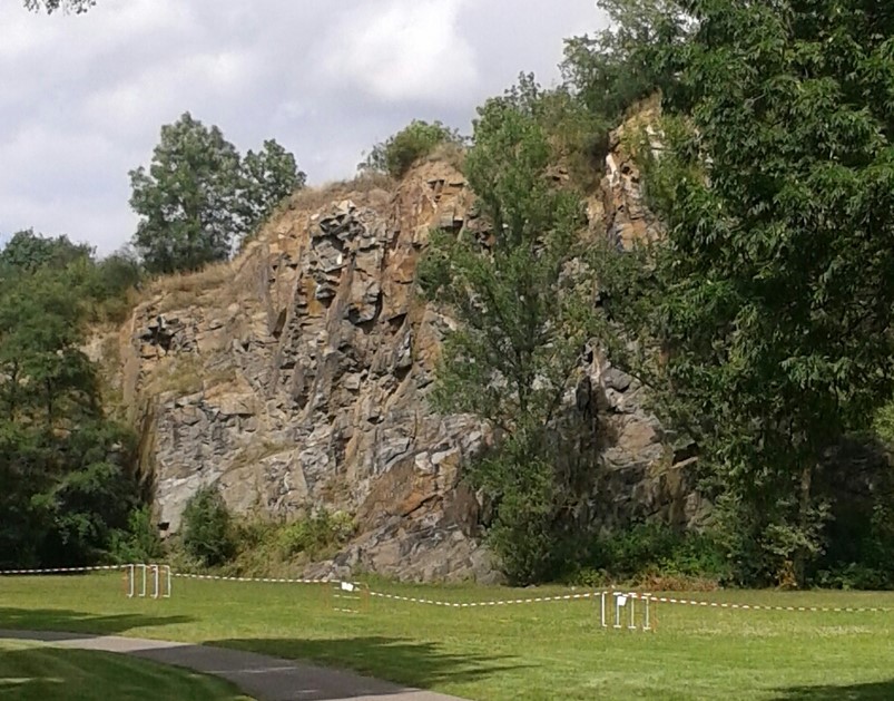 Prázdninová reportáž Pozvání na Kouřimskou skálu