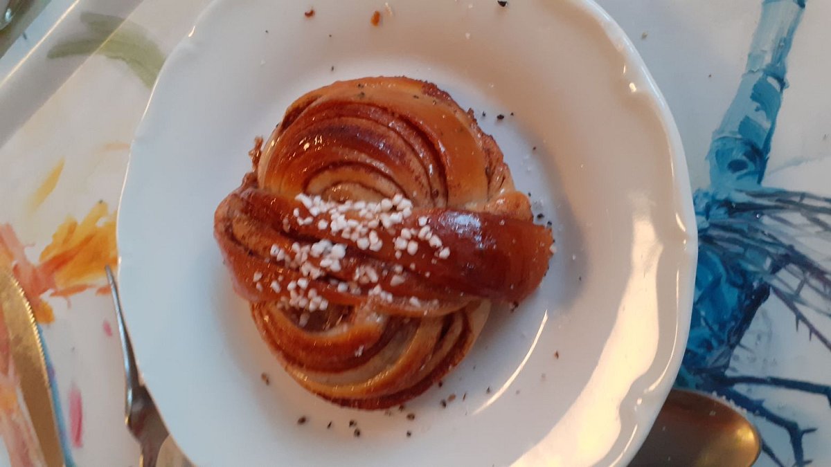skořicové šneky/bulky Kanelbullar
