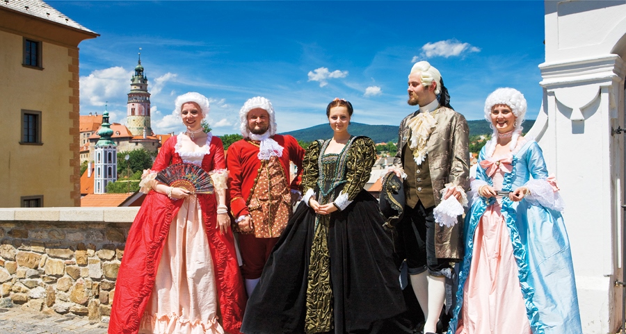 Český Krumlov láká
na Slavnosti pětilisté růže