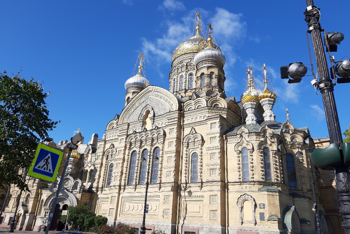 Vše má svůj konec, i poznávání Petrohradu a jeho okolí…