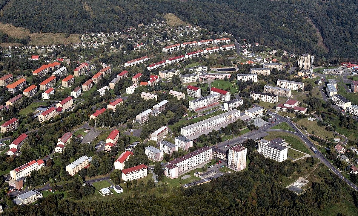 Ulicemi Meziboří chodili Čaloun, Beránek, Růžička, Reichl, Šlégr