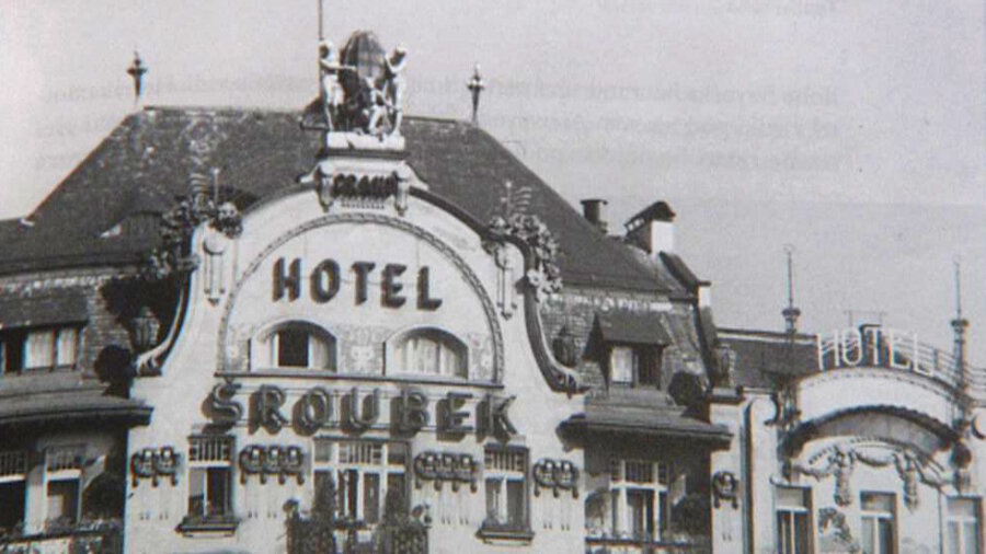 Karel Šroubek, symbol
noblesního hotelnictví