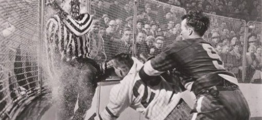 Hokejové úspěchy, 2.díl:
vítězství a pak velezrada 