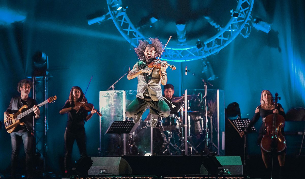 Slavný houslista Ara Malikian poprvé Praze