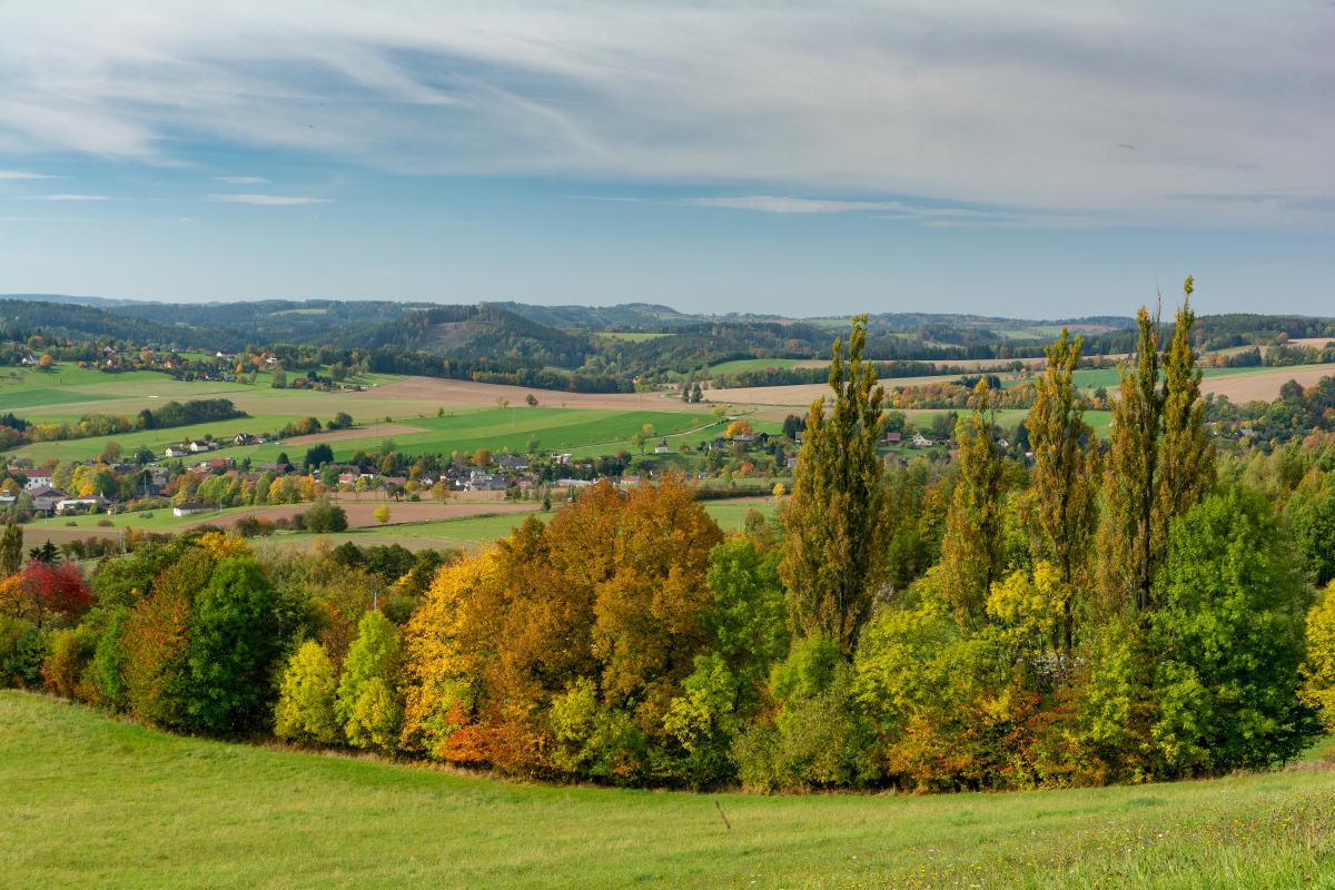 Pohled z Jestřebích hor