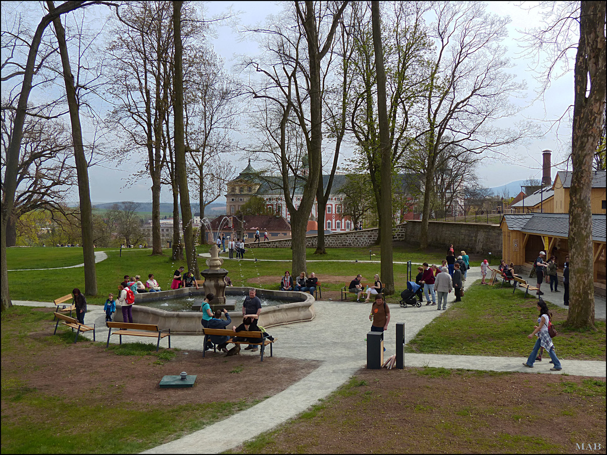 Jak šel čas klášterní zahradou. Broumov