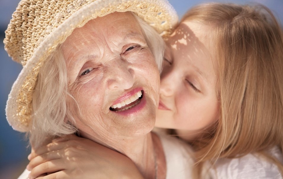 Nový problém seniorů: chybí jim vnoučata
