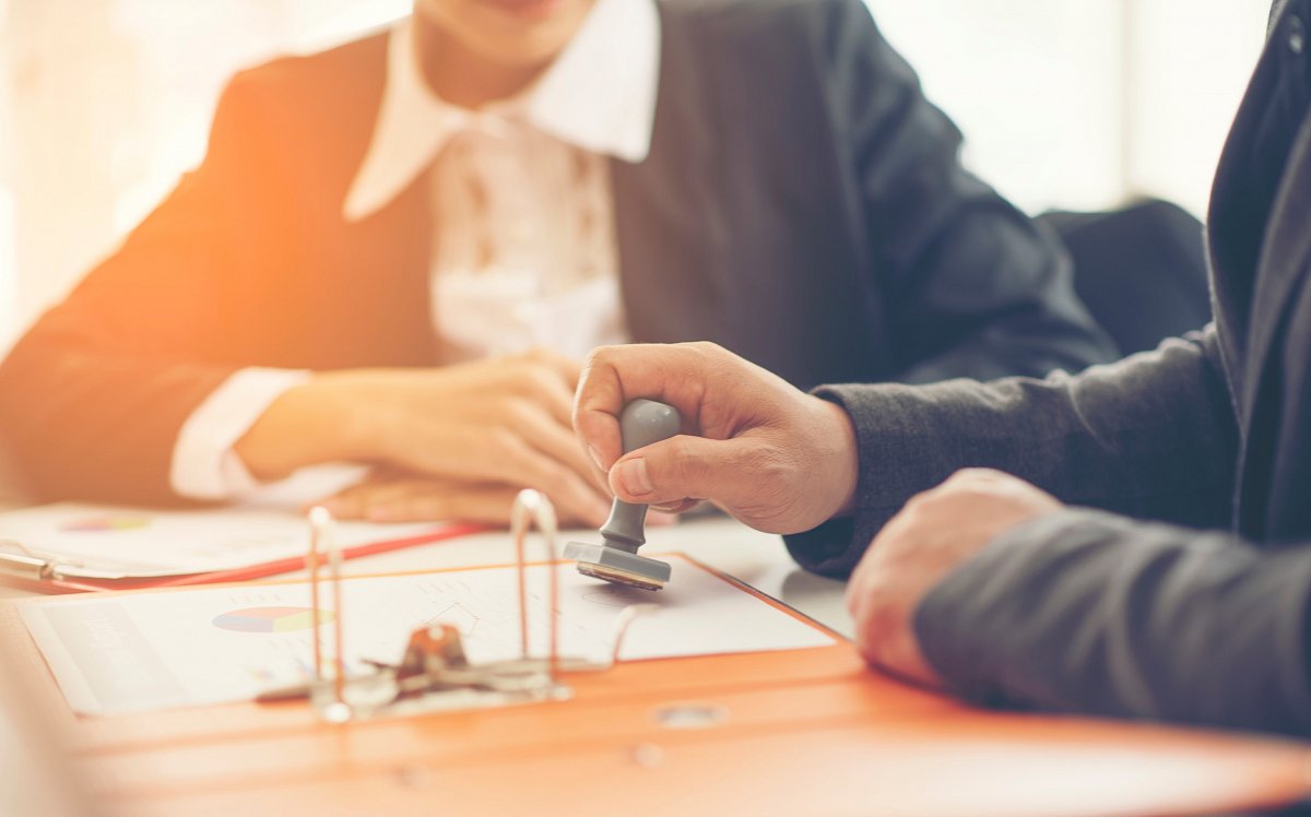 Pozůstalostní řízení se kvůli covidu-19 mírně prodlužují, s notáři lze v mnoha případech komunikovat i na dálku