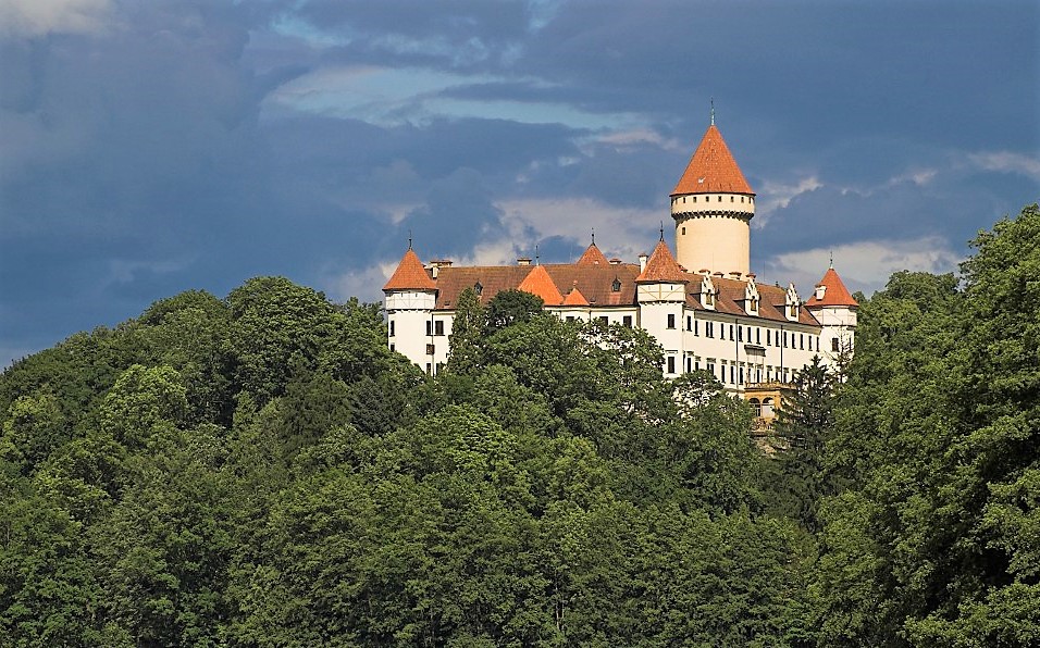 Zajeďte si na Konopiště za třemi Rudolfy