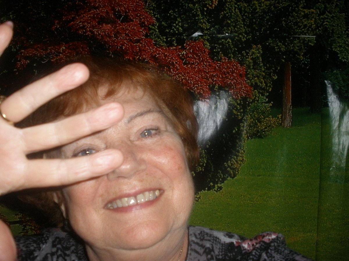 Modlitba holky seniorky