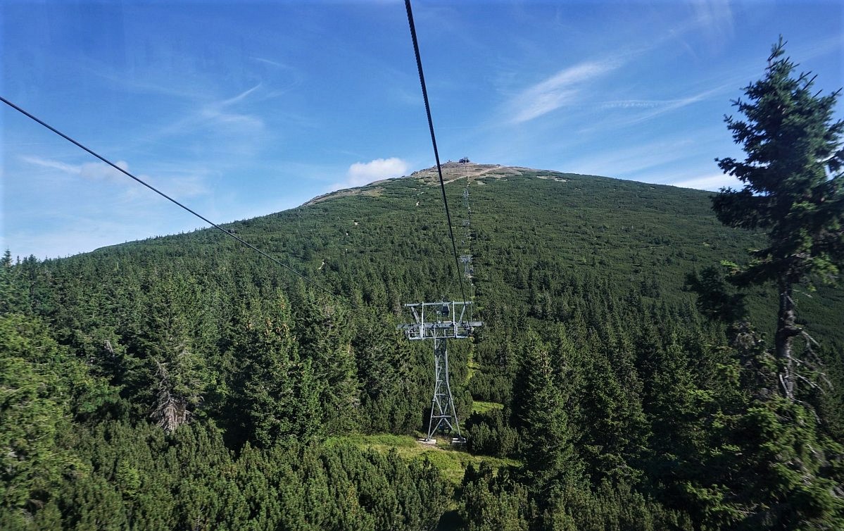 Lanovkou na Sněžku a pěšky zpátky 