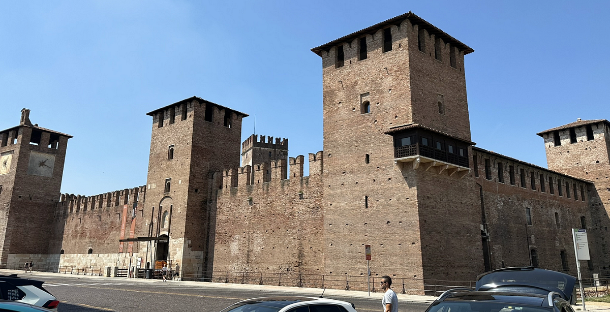 Snímek obrazovky 2024-08-28 v 17.54.40.png