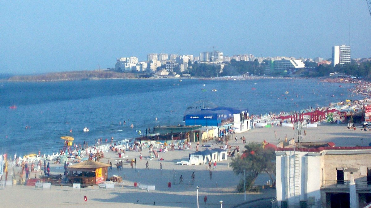 Mamaia_Beach_(September_2013).JPG