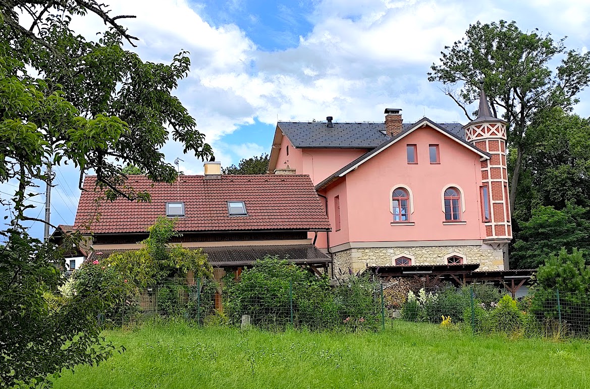 Zelenka je opět růžová!