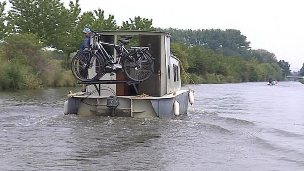 Nevíte, kam vyrazit letos v létě? 
Co třeba plavba po Baťově kánale?