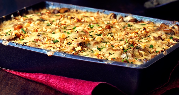 Zapečené brambory s houbami