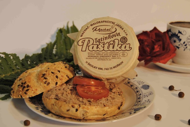 Chcete potraviny bez "éček"?
Vybírejte ty s logem CEFF