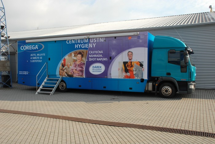 Jak na zubní náhrady?
Poradí mobilní týmy