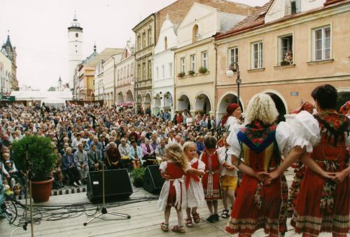 Začaly Chodské slavnosti,
čekají se desetitisíce lidí
