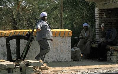 Beduíni blokovali V Egyptě
přístup k letišti. I Čechům