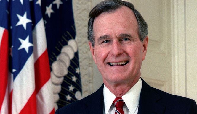 George Bush ukončil studenou
válku a bojoval se Saddámem