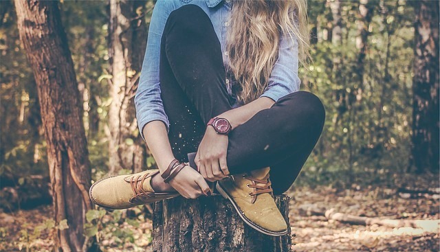 Nosíme raději kalhoty či sukně?