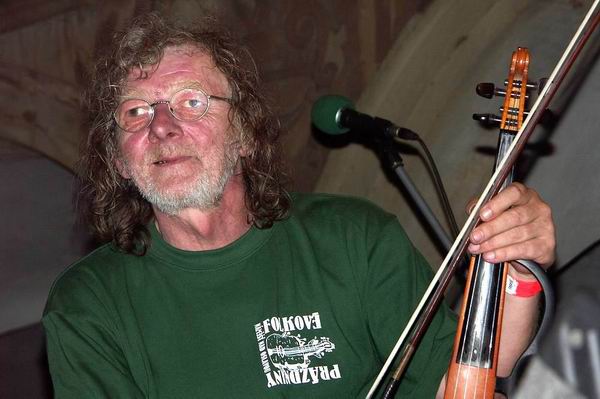 Hrubého hudba spojuje moravské
a&nbsp;české prvky s keltskými odkazy