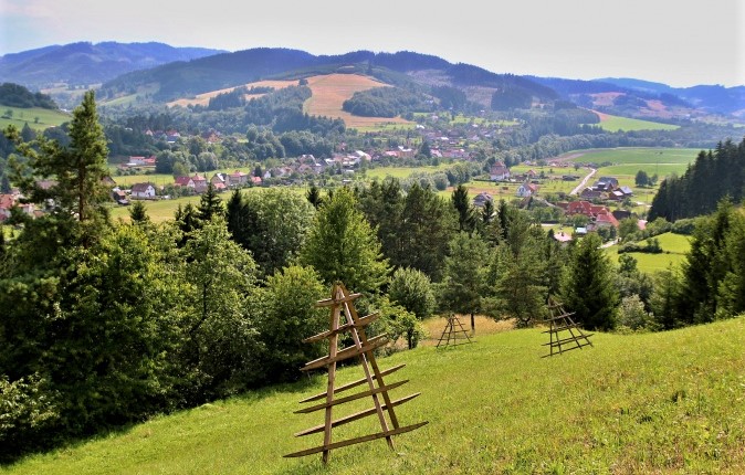 Drštěkryje nebo Huslenky?