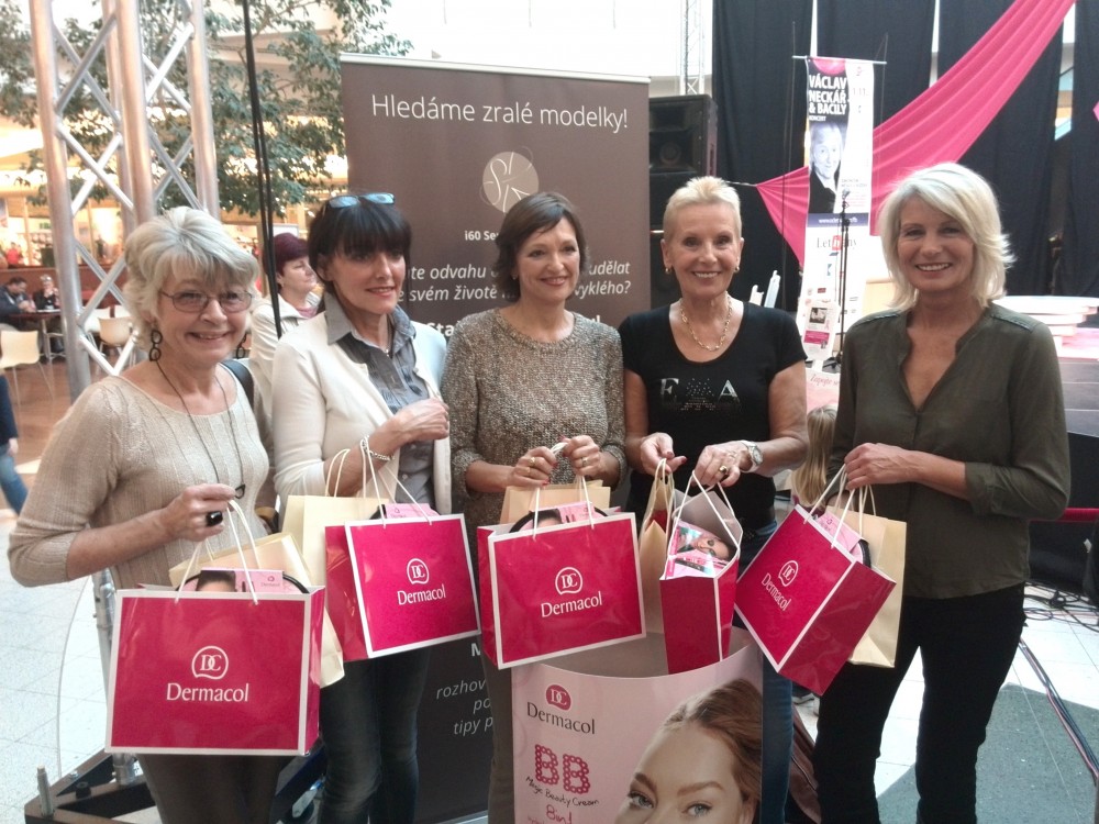 Módní přehlídka v Letňanech:
modelky sledovala kamera ČT