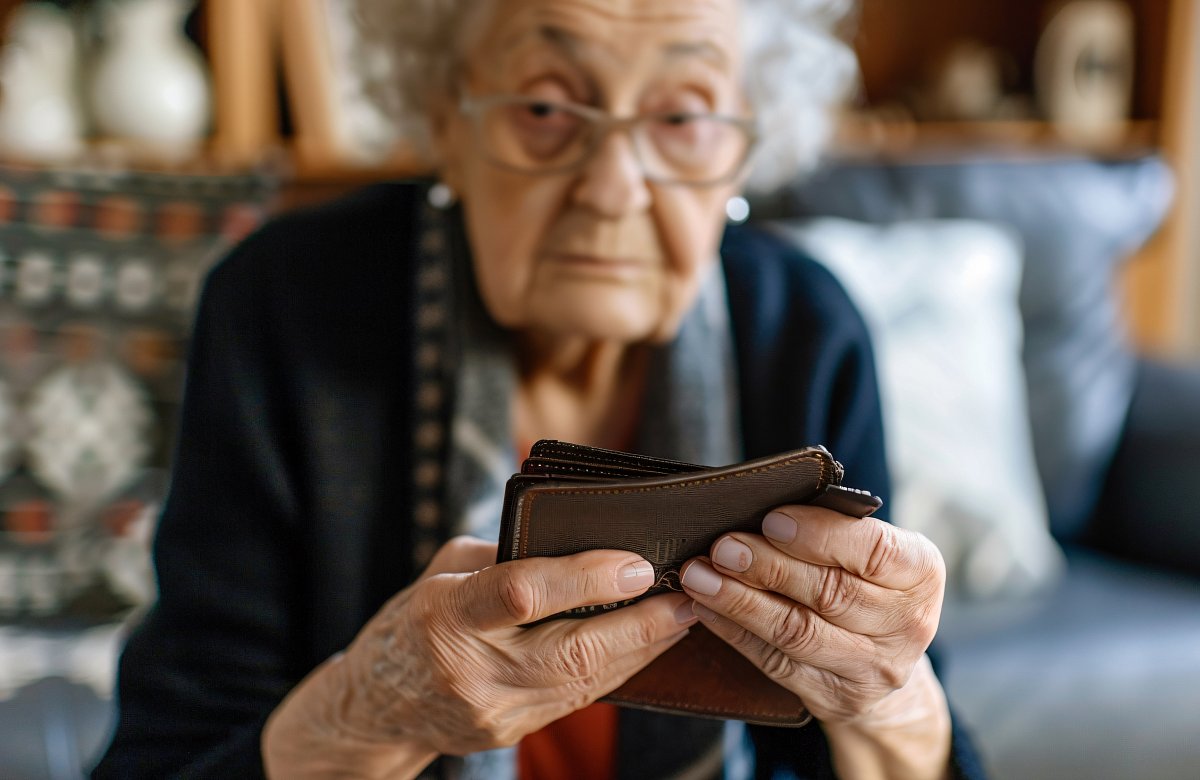 O superdávku již požádalo přes 280 tisíc žadatelů. Od ledna budou žádosti vyřízeny do 30 dnů