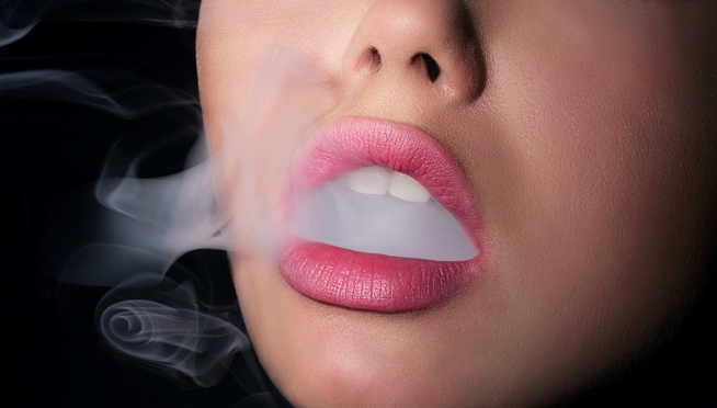 Zápach z úst může značit
onemocnění v dutině ústní