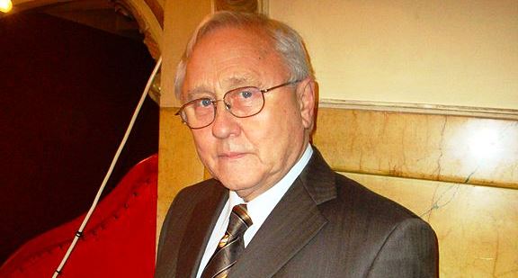 Jaroslav Satoranský
doplácí na rod Hamrů