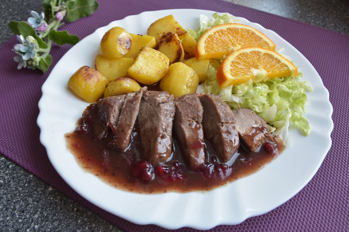 Jíst musíme všichni